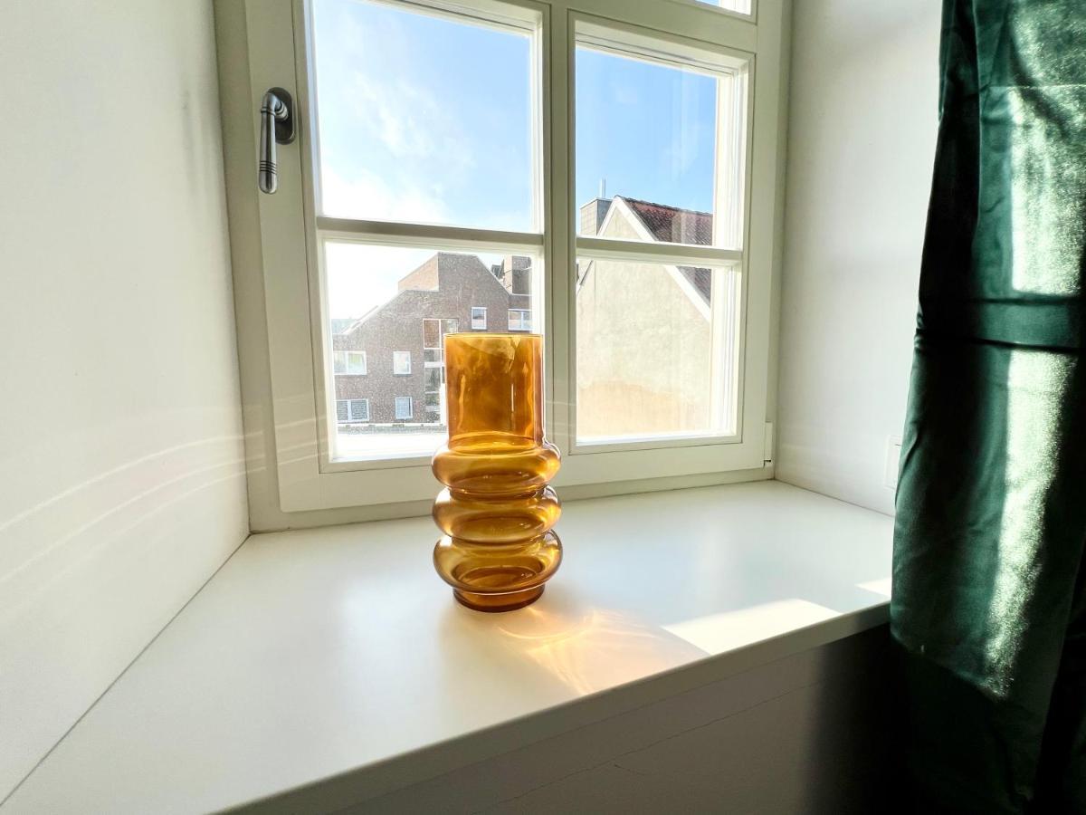 Historisches Kontorhaus, Zentral, 2Zi., Netflix! Villa Emden Kültér fotó
